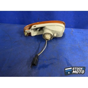 Clignotant avant gauche 