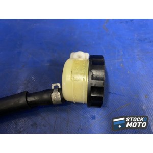 Bocal de liquide de frein arriere 