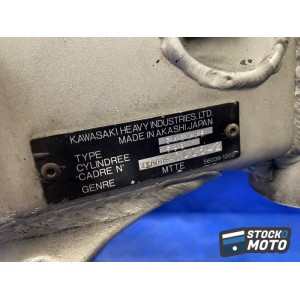 Cadre avec carte grise 