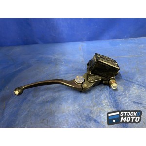 Maitre cylindre de frein avant 