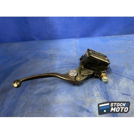 Maitre cylindre de frein avant 