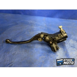 Maitre cylindre de frein avant 