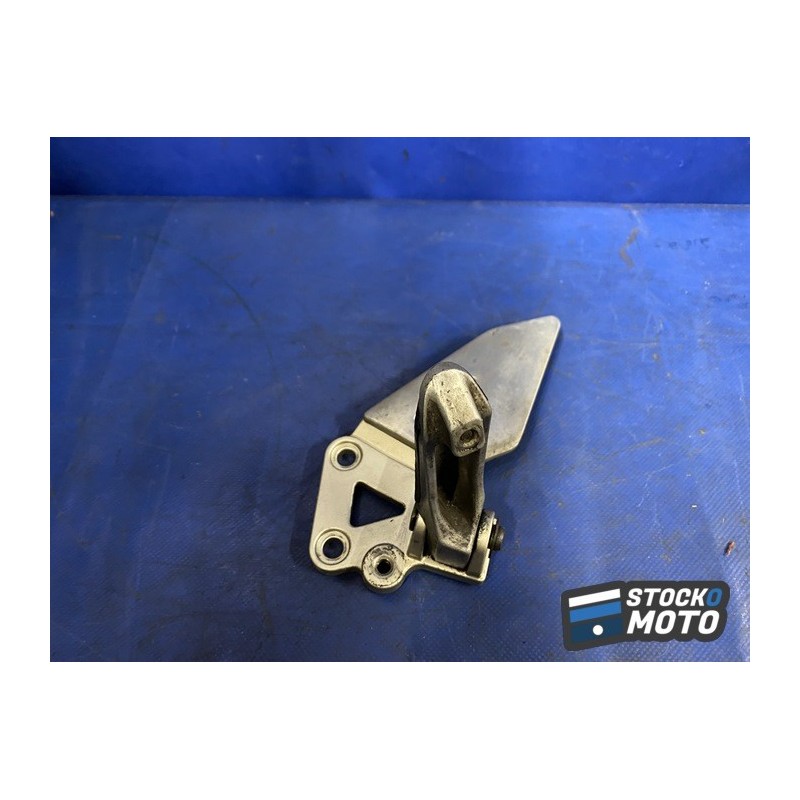 Platine repose pied gauche 