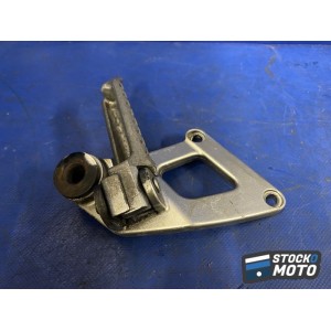 Platine repose pied passager droite 