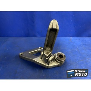 Platine repose pied passager gauche 