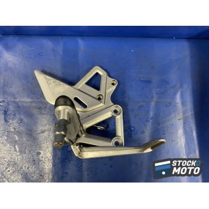 Platine repose pied droite 