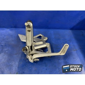 Platine repose pied droite 
