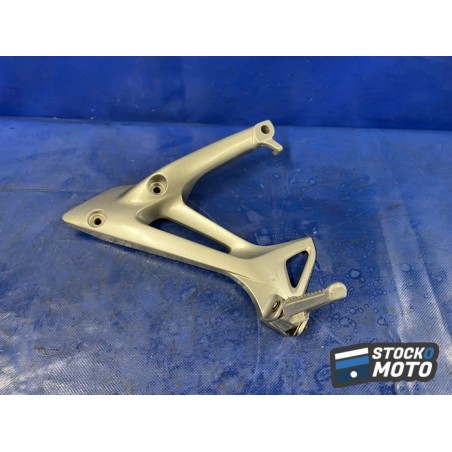 Platine repose pied passager gauche 