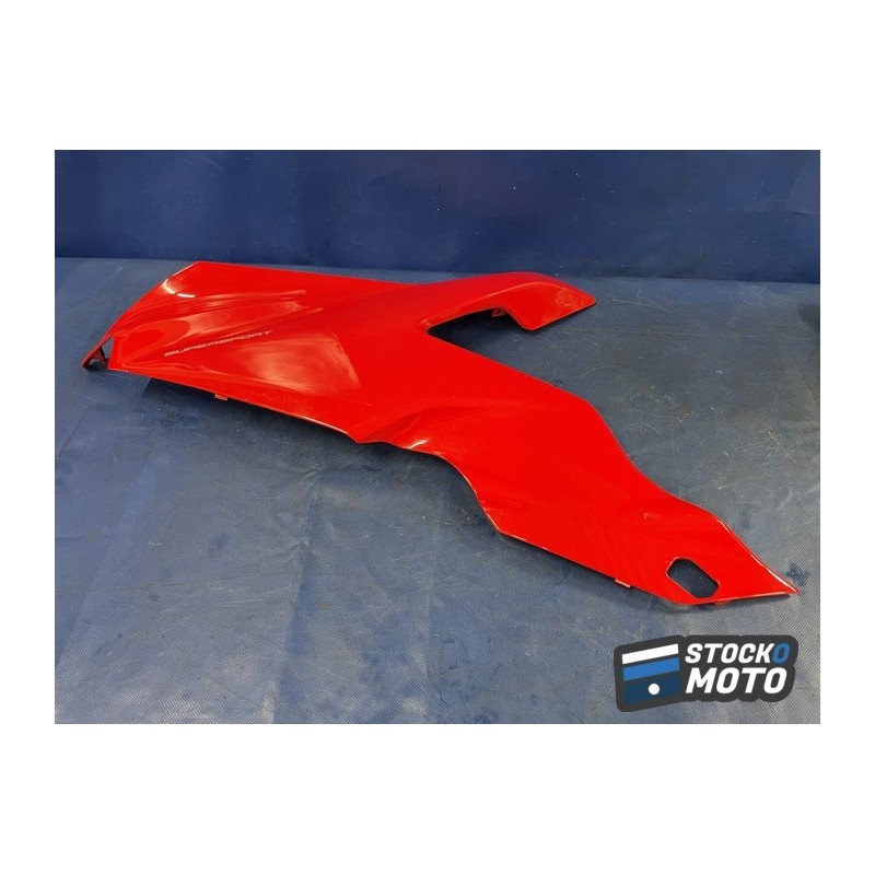 Flanc gauche DUCATI supersport 950 de 2017 à 2018
ref :48018841B
 
