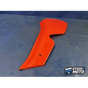 Plaque latérale gauche CAGIVA 125 wrx 1982-1983

 