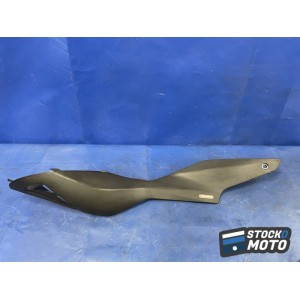 Cache sous selle droit APRILIA 1000 RSV
ref: DIS.106197
 