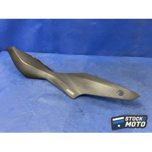 Cache sous selle droit APRILIA 1000 RSV
ref: DIS.106197
 