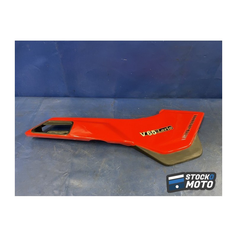 Cache sous selle droit MOTO GUZZI v65 lario 