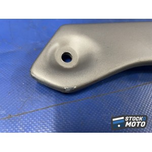 Flanc de carénage droit CAGIVA 125 supercity
ref: 8A00-69639
 
