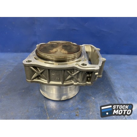 Cylindre piston arriere 