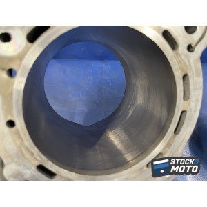 Cylindre piston avant 