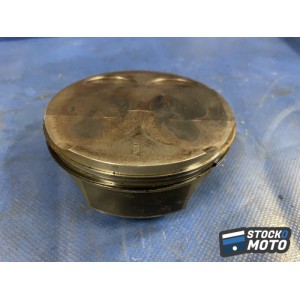 Cylindre piston avant 