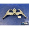 n°3.3 : Support de plastique avant de réservoir SUZUKI GSXR 600 de 2006 à 2007 