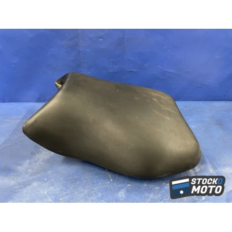 Selle pilote SUZUKI 650 SV de 1999 à 2002.
 