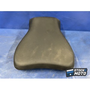 Selle pilote SUZUKI 650 SV de 1999 à 2002.
 