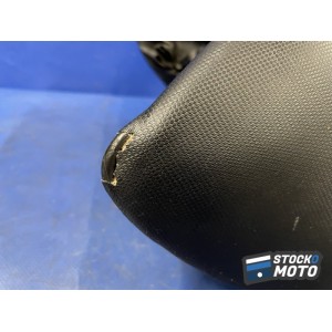 Selle pilote SUZUKI 650 SV de 1999 à 2002.
 
