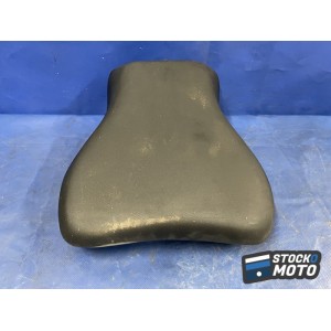 Selle pilote SUZUKI 650 SV de 1999 à 2002.
 