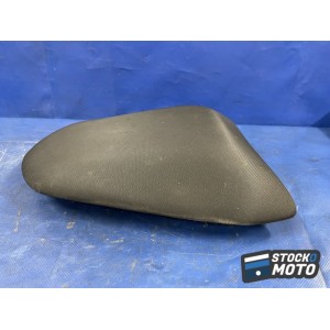 Selle passager KAWASAKI ER6 de 2013.
 