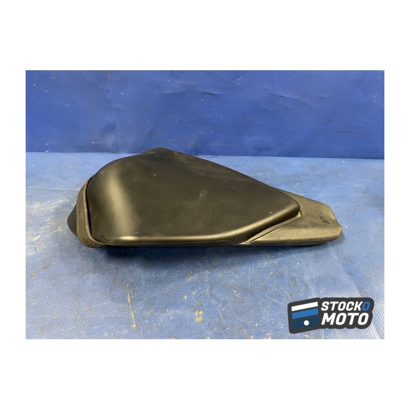 Selle passager APRILIA RSV4.
 