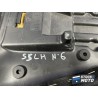 SSLH n°6 N° 6 : Selle passager APRILIA Tuono V4.
La selle est en mauvais état elle est craquelée, rayée. 