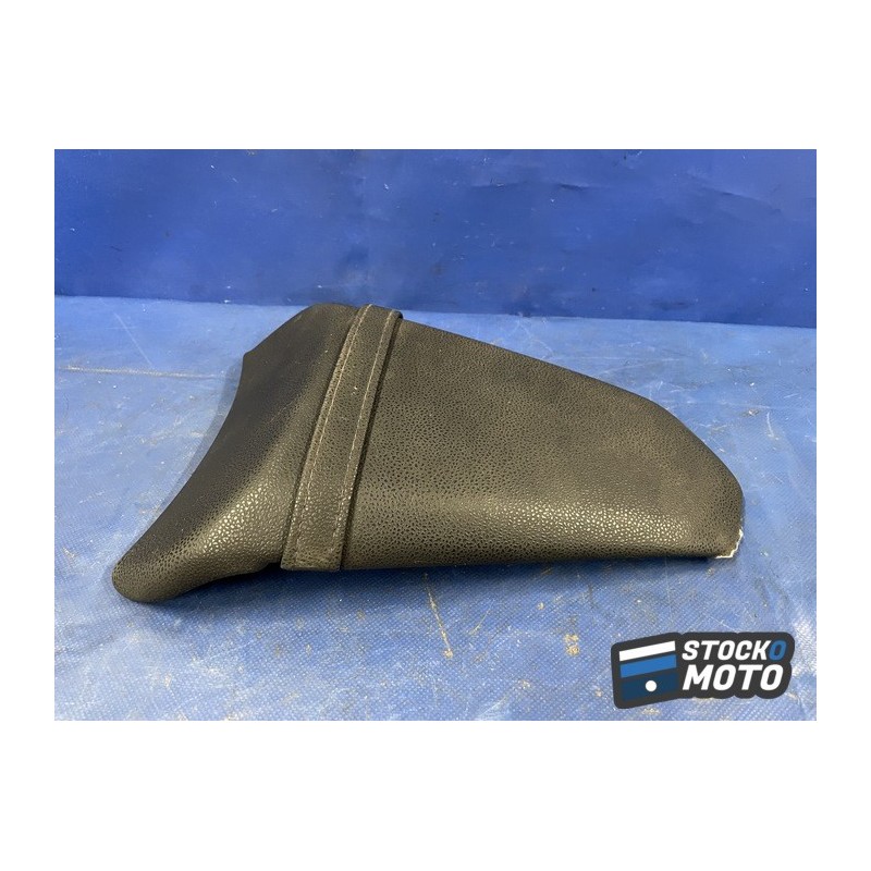 Selle passager KAWASAKI Z650.
 