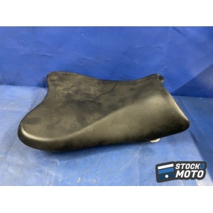 Selle pilote SUZUKI GSXR 600 de 2010.
 