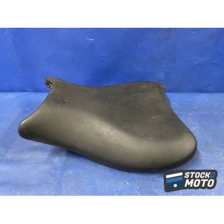 Selle pilote SUZUKI Hayabusa GSX 1300 R 45100-15H02-EJY.
 