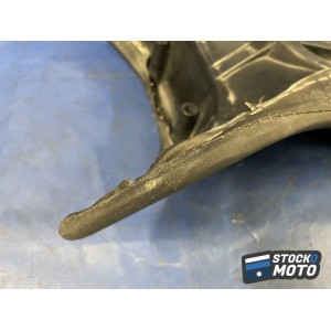 Selle pilote BUELL 1125 CR de 2009 à 2010 M0090-02A8.
 