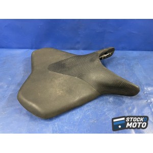 Selle pilote SUZUKI B-King.
 