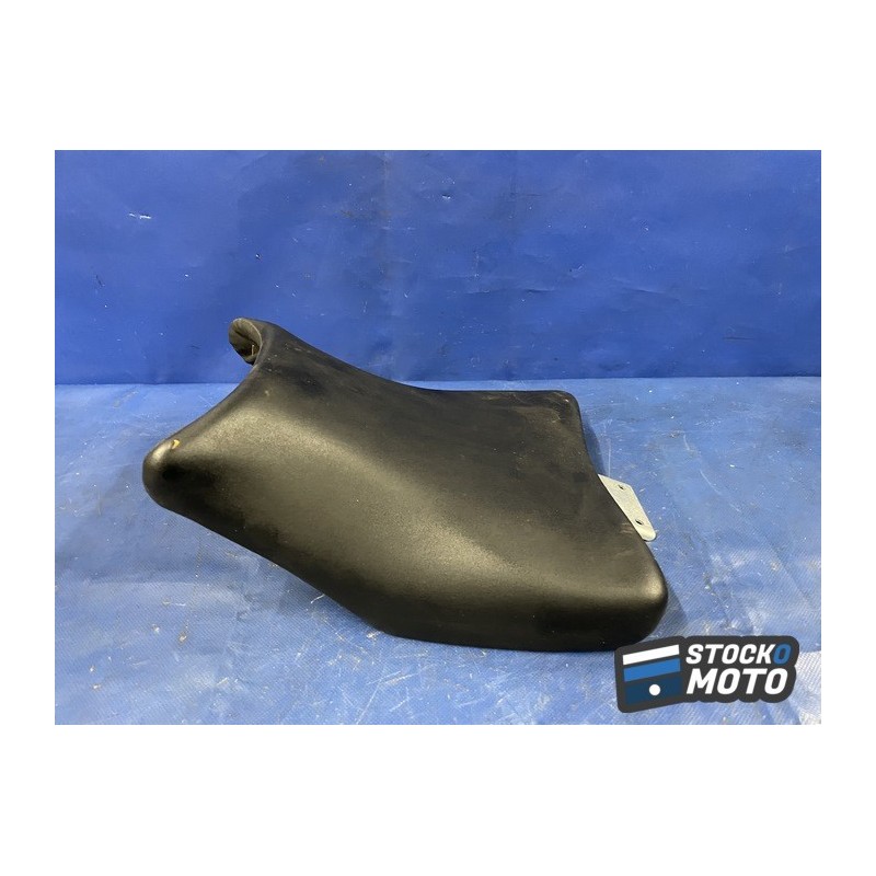 Selle pilote SUZUKI GSX 1250 FA de 2011.
 
