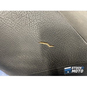 Selle scooter biplace SUZUKI 650 Burgman Executive de 2007.
 