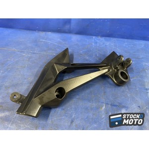 Platine repose pied passager gauche 