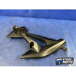 Platine repose pied passager gauche 