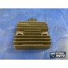 Regulateur de tension 