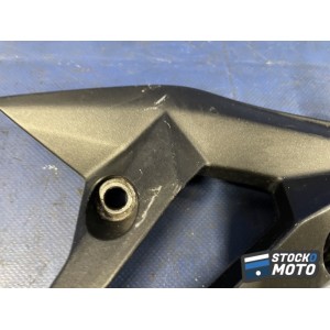 Platine repose pied passager droite