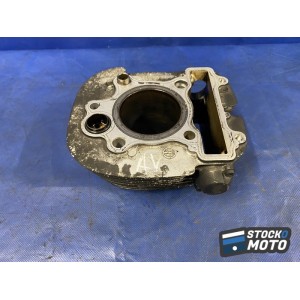 Cylindre piston avant 