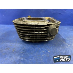 Cylindre piston avant 