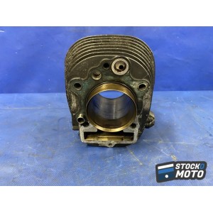 Cylindre piston avant 