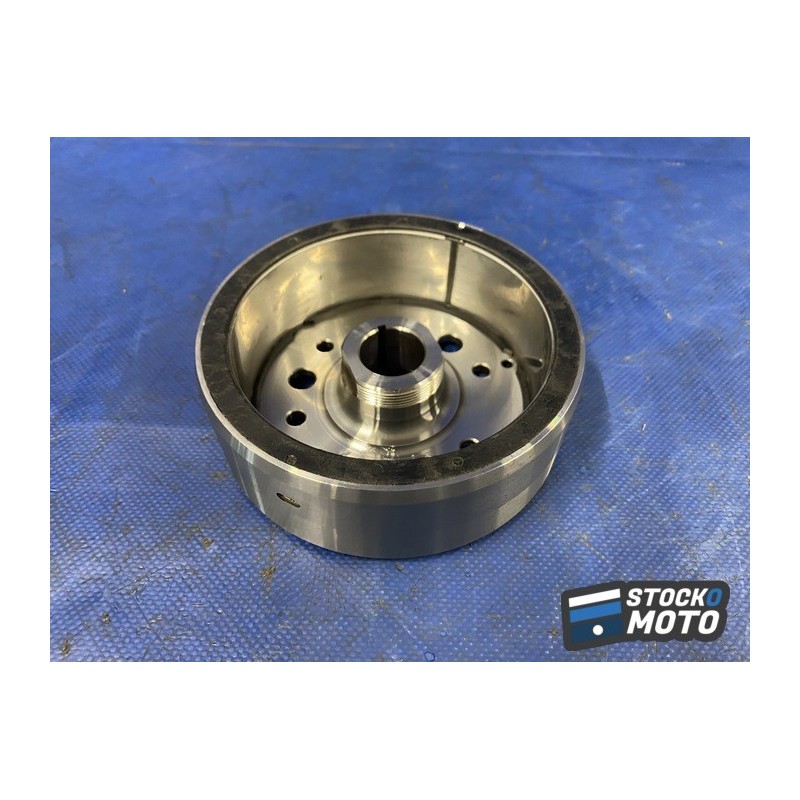 Rotor volant moteur 