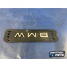 Plaque BMW sur moteur 