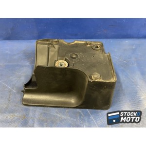 Plastique sur moteur n°2 