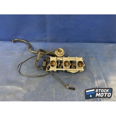 Rampe de carburateur 