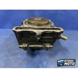 Cylindre piston avant 