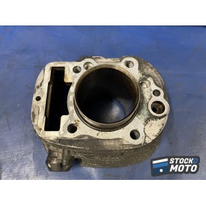 Cylindre piston avant 