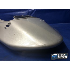 Coque arrière centrale KAWASAKI ZR-7 de 1999 à 2004.